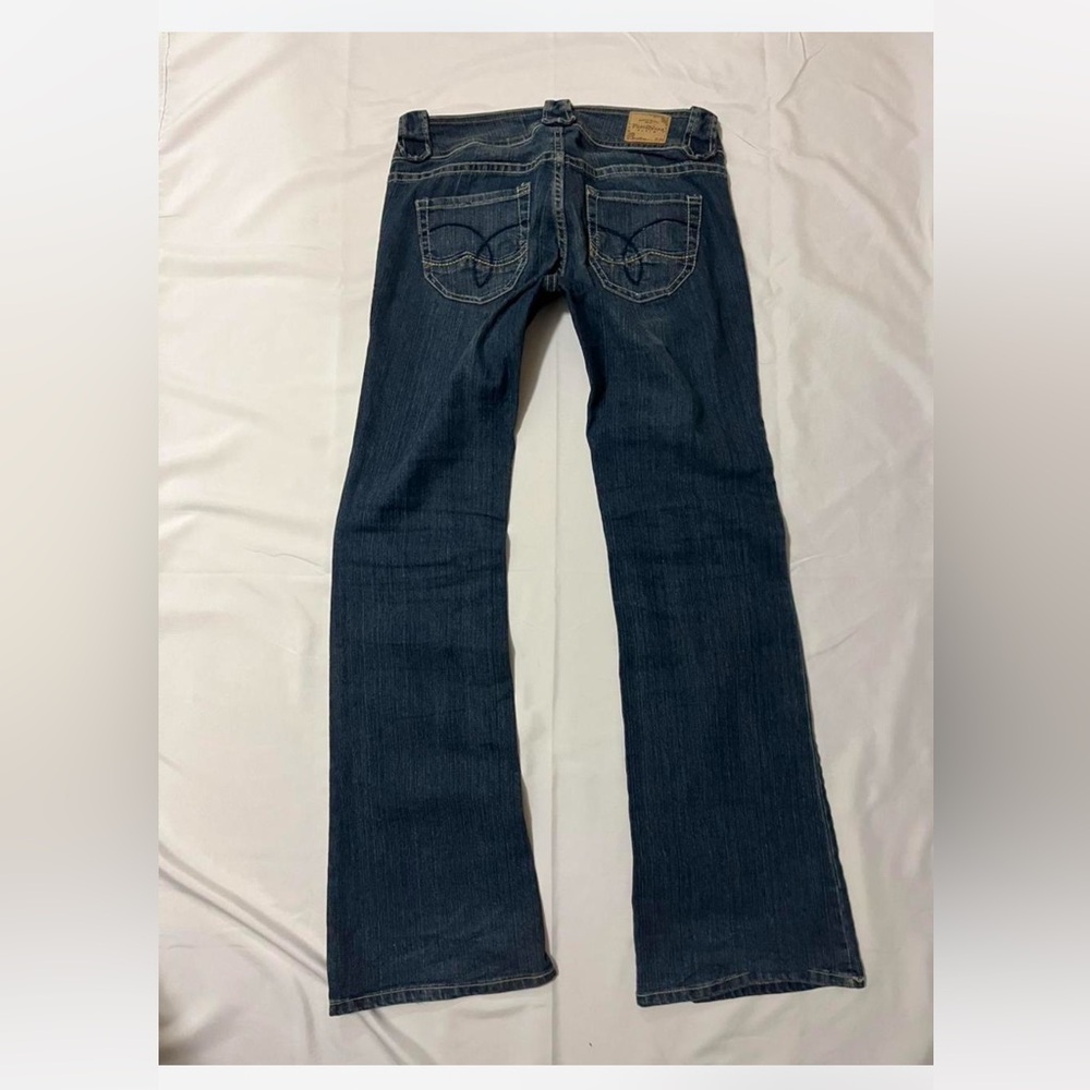 Paris Blues Dark Wash low rise flare Jeans size 7 - Picture 5 of 8